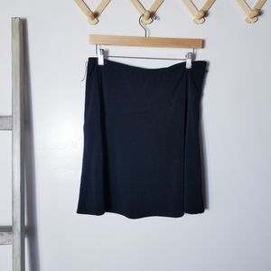 JOE BENBASSET STRETCHY FLOWLY BLACK SKIRT SIZE LARGE